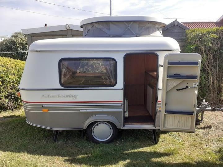 Sundial Cottage Eriba Caravan NWI Extérieur photo